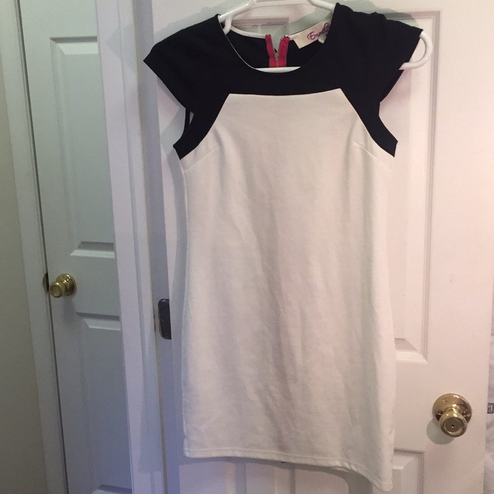 Francesca’s dress (price tag, never worn)